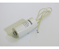 Capacitor:28uF/250V/105C Конденсатор